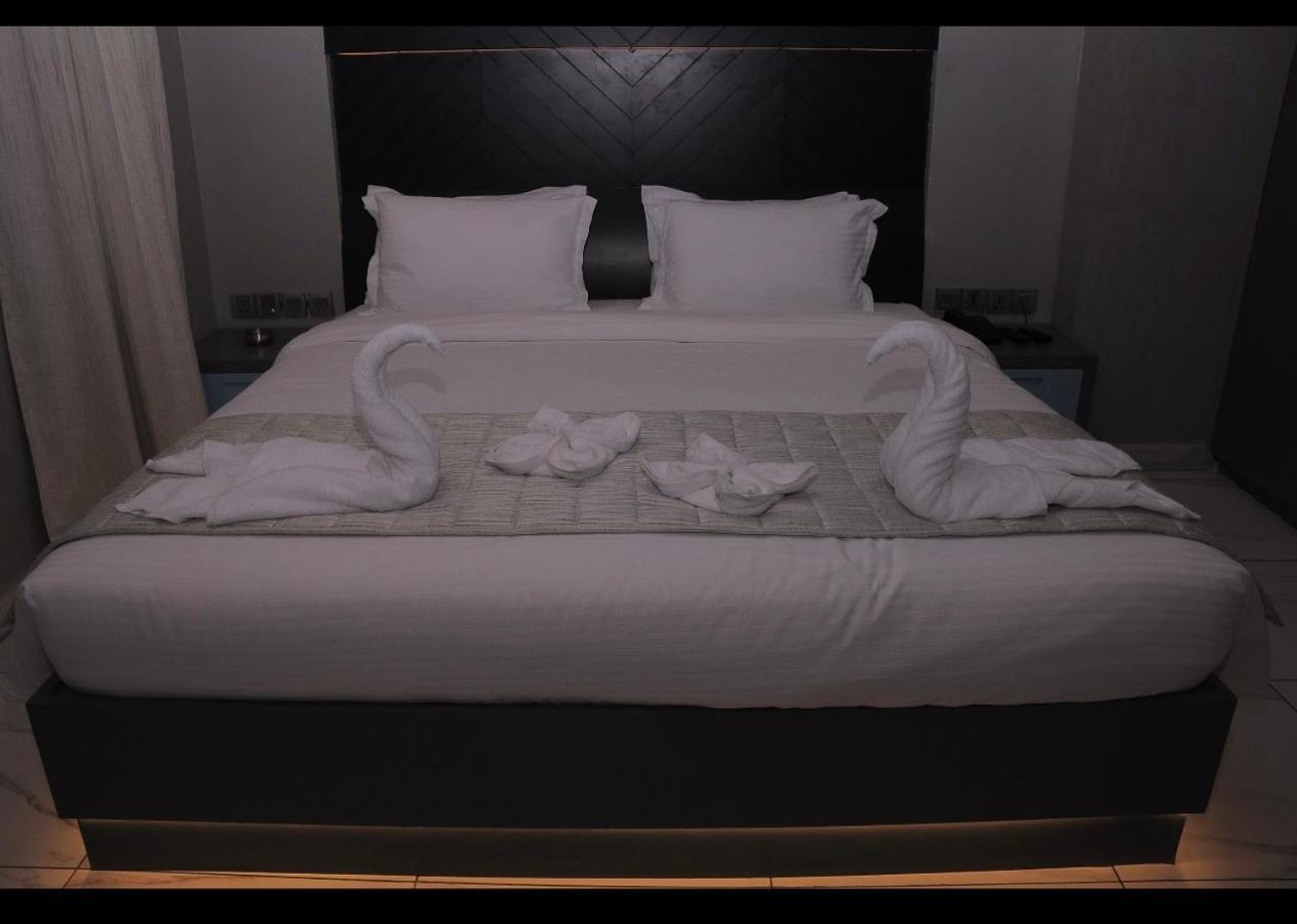 Akrida By Nt Heritage Hotel ปอนดิเชอรี ภายนอก รูปภาพ